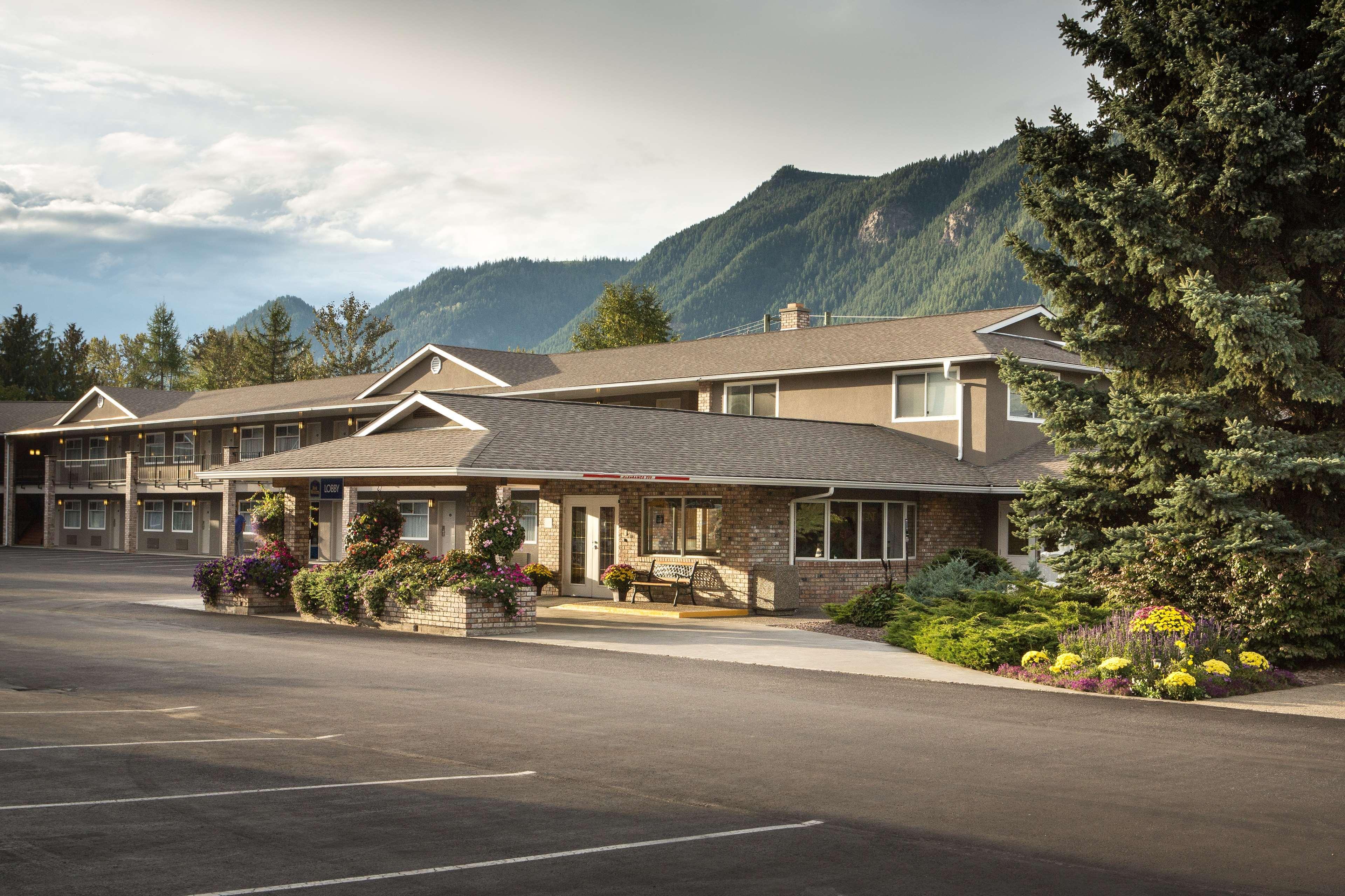 Best Western Sicamous Inn Eksteriør bilde