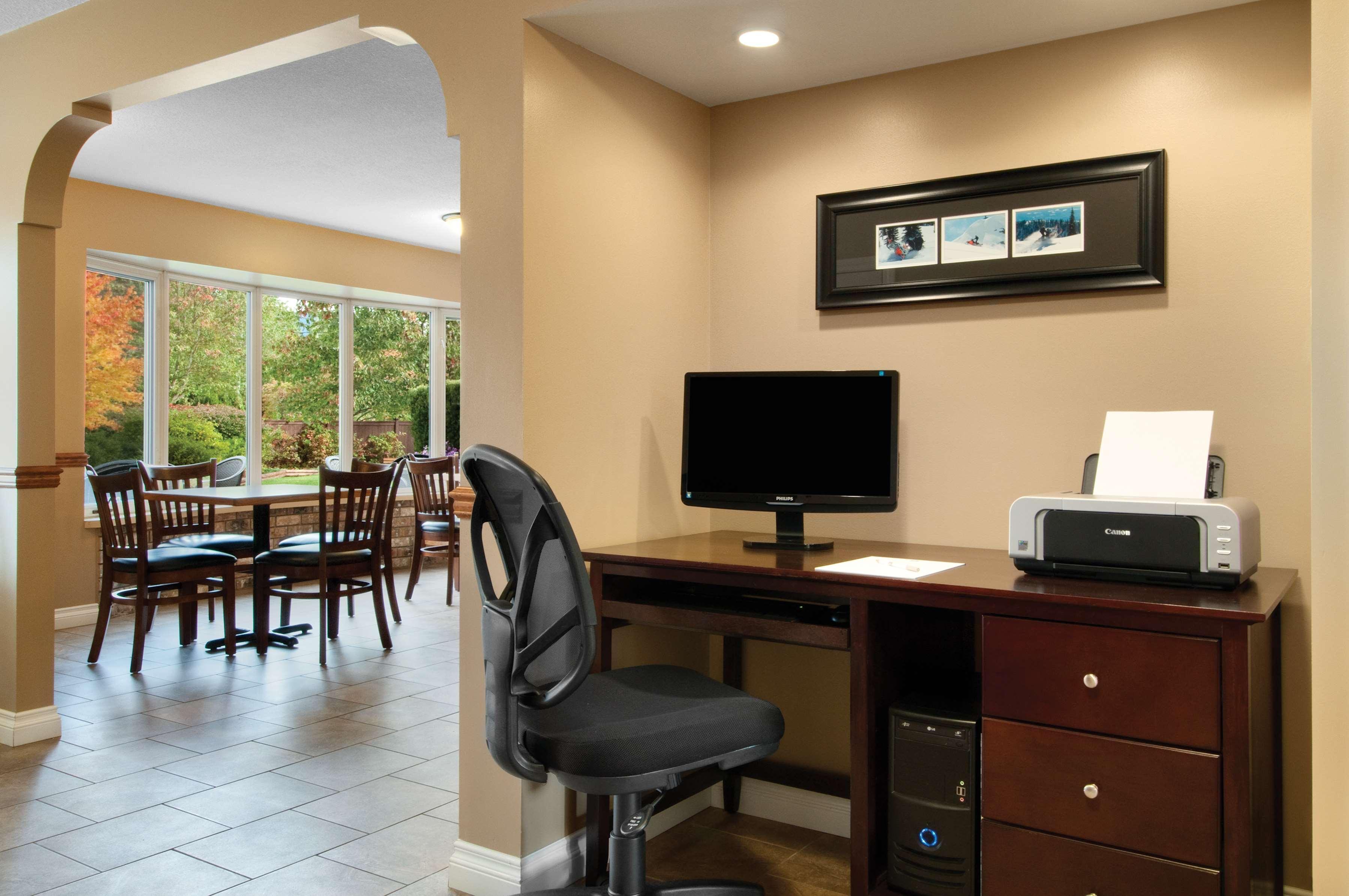 Best Western Sicamous Inn Business bilde