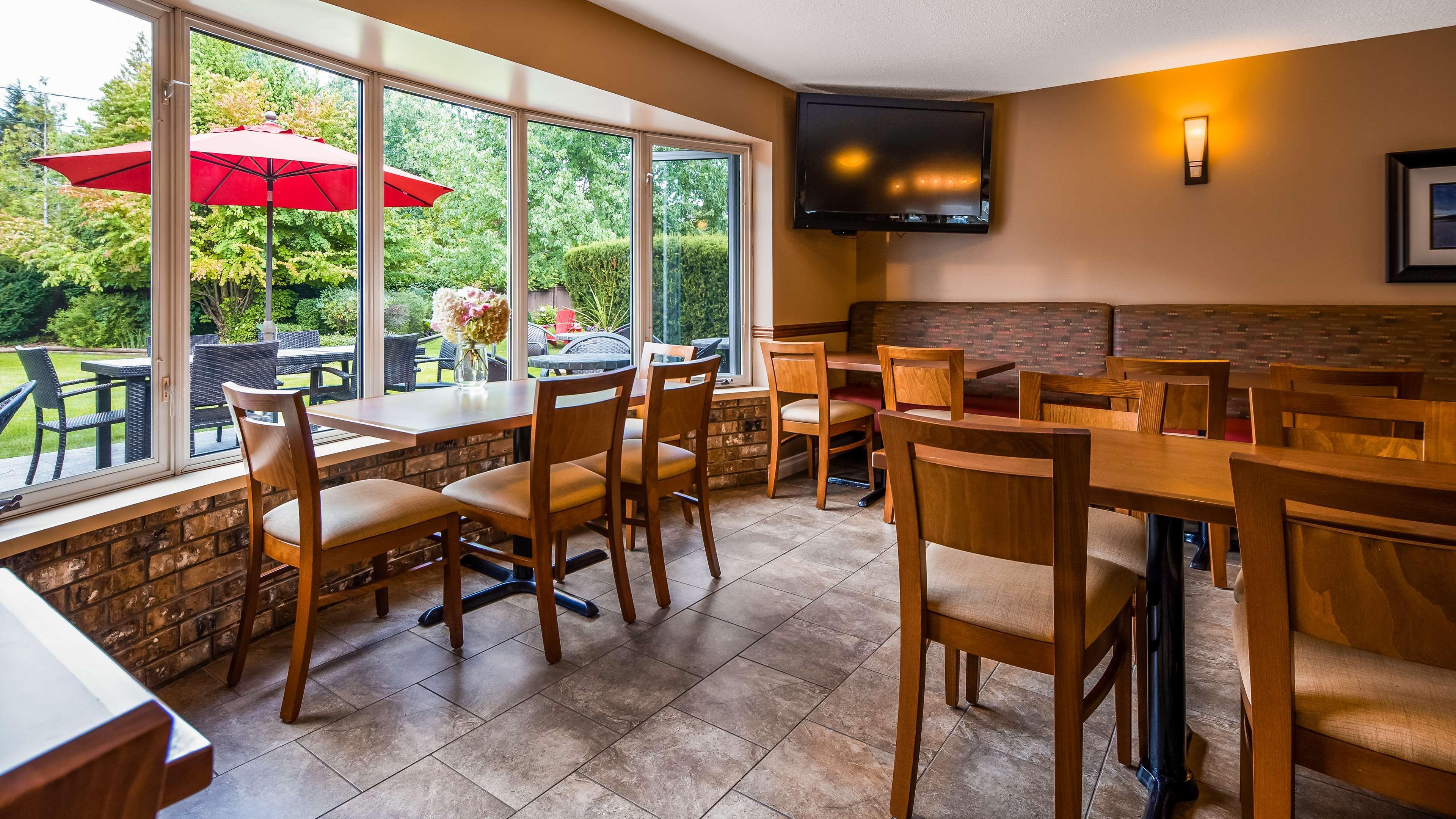 Best Western Sicamous Inn Eksteriør bilde