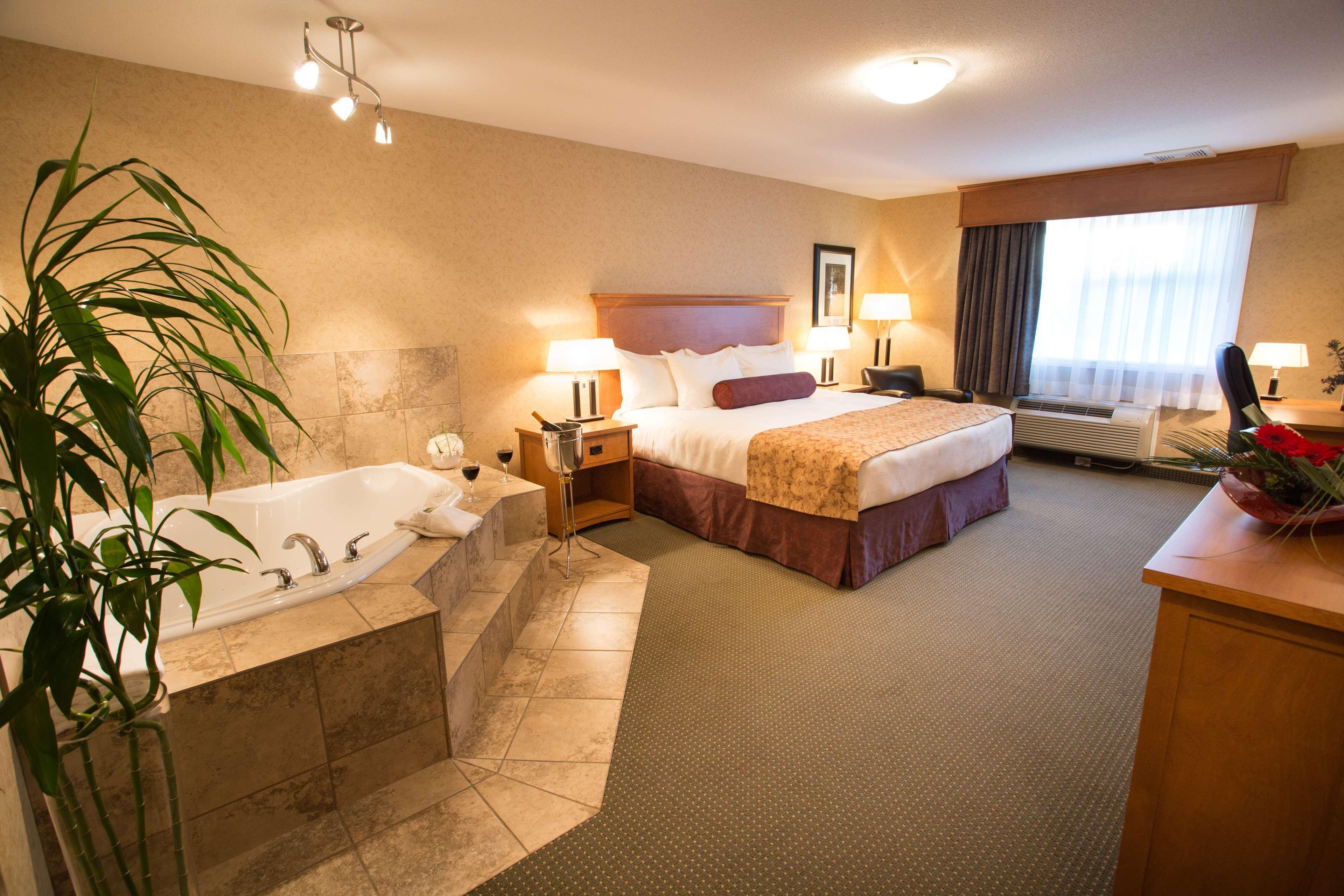 Best Western Sicamous Inn Eksteriør bilde